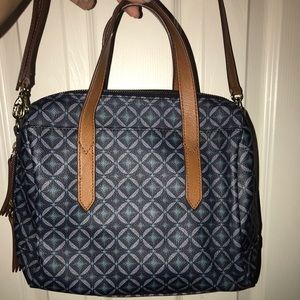 Fossil handbag